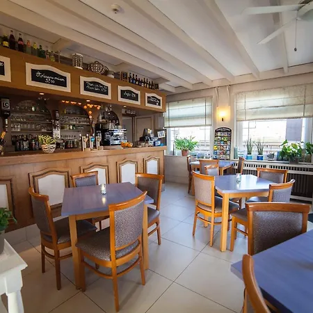 Restaurant De La Plage