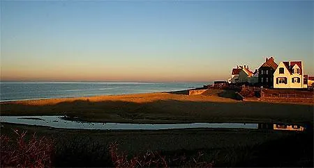 Hotel Restaurant De La Plage Audresselles